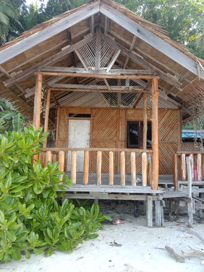Amfriwen Homestay Yennanas Besir Екстериор снимка