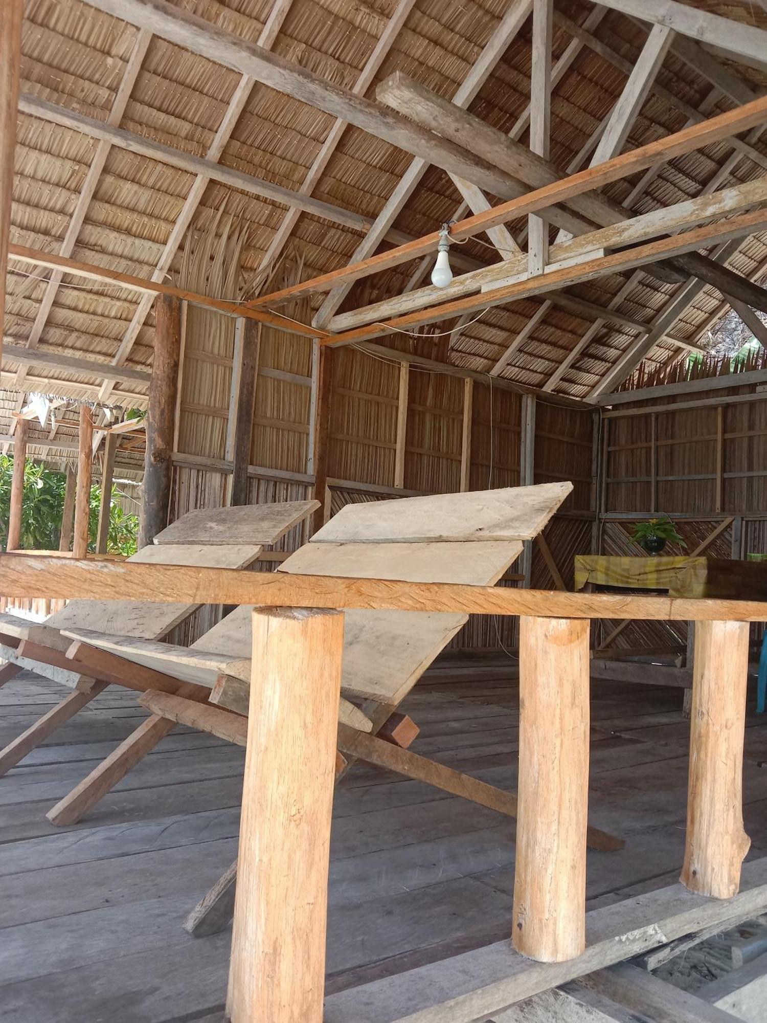 Amfriwen Homestay Yennanas Besir Екстериор снимка